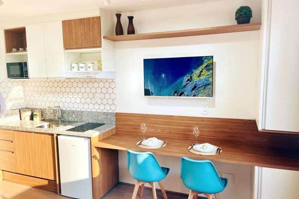 18 - Centro De Sp, 200m Metro Bras Apartamento São Paulo